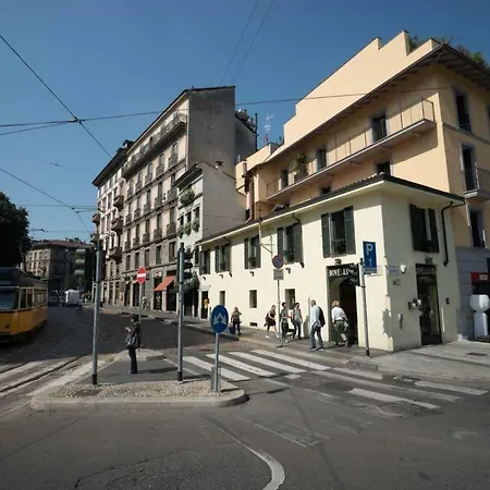 Apartment Be Mate Via Tivoli Milan